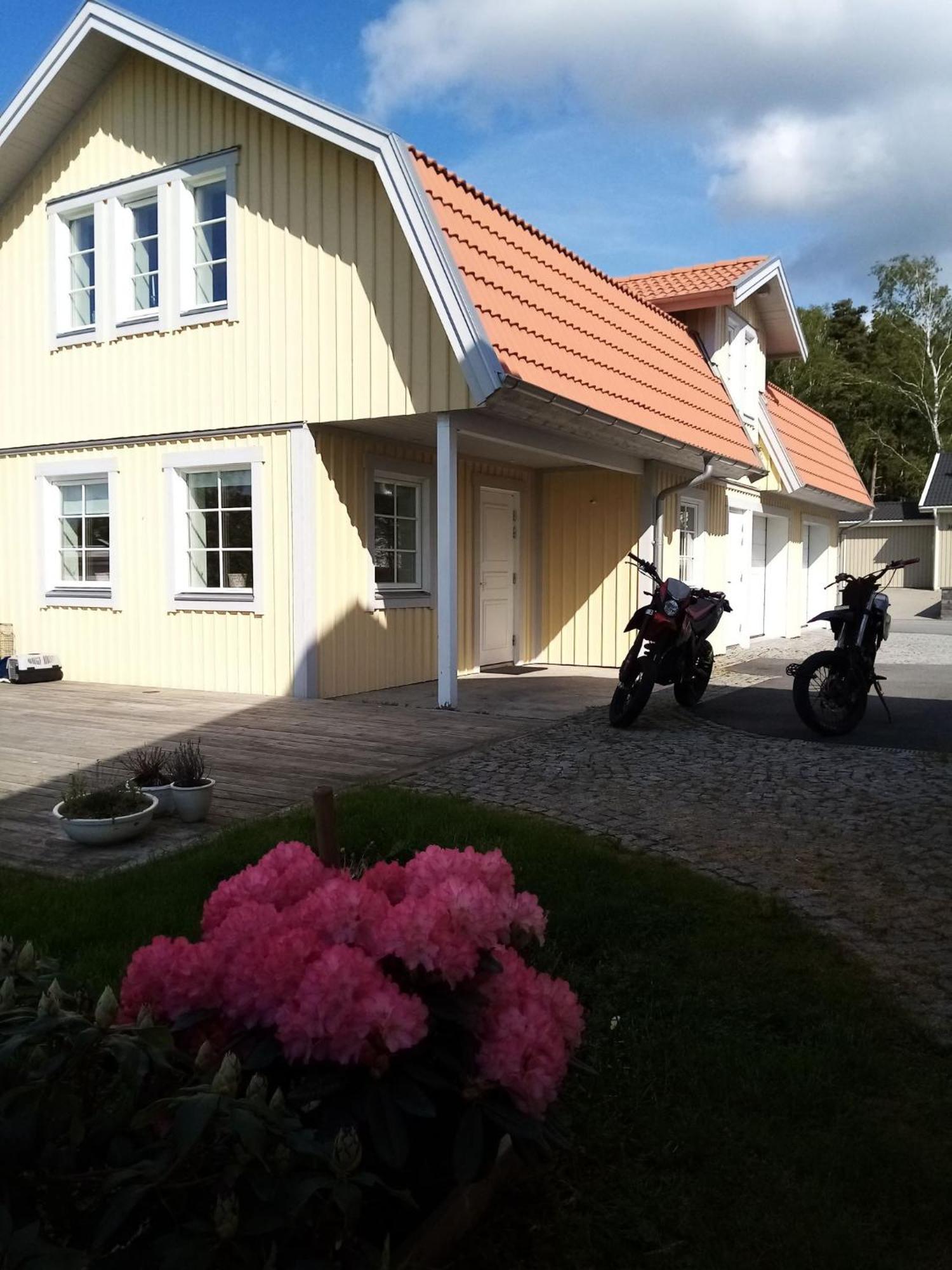 Gula Huset Villa Göteborg Exteriör bild